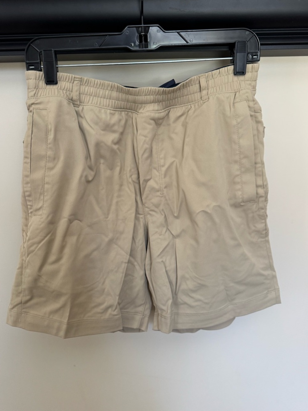 Birddogs Men's Flat Front Tan Elastic-Waist Shorts